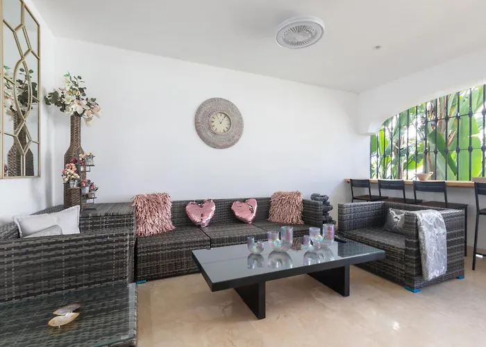 Casa Aloha 18 Puerto Banus Будинок відпочинку Марбелья