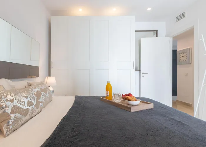 Casa Aloha 18 Puerto Banus * Марбелья