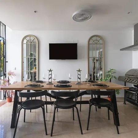 Casa Aloha 18 Puerto Banus * Марбелья